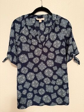 Size Small Michael Kors Navy Blue Patterned Women's Blouse